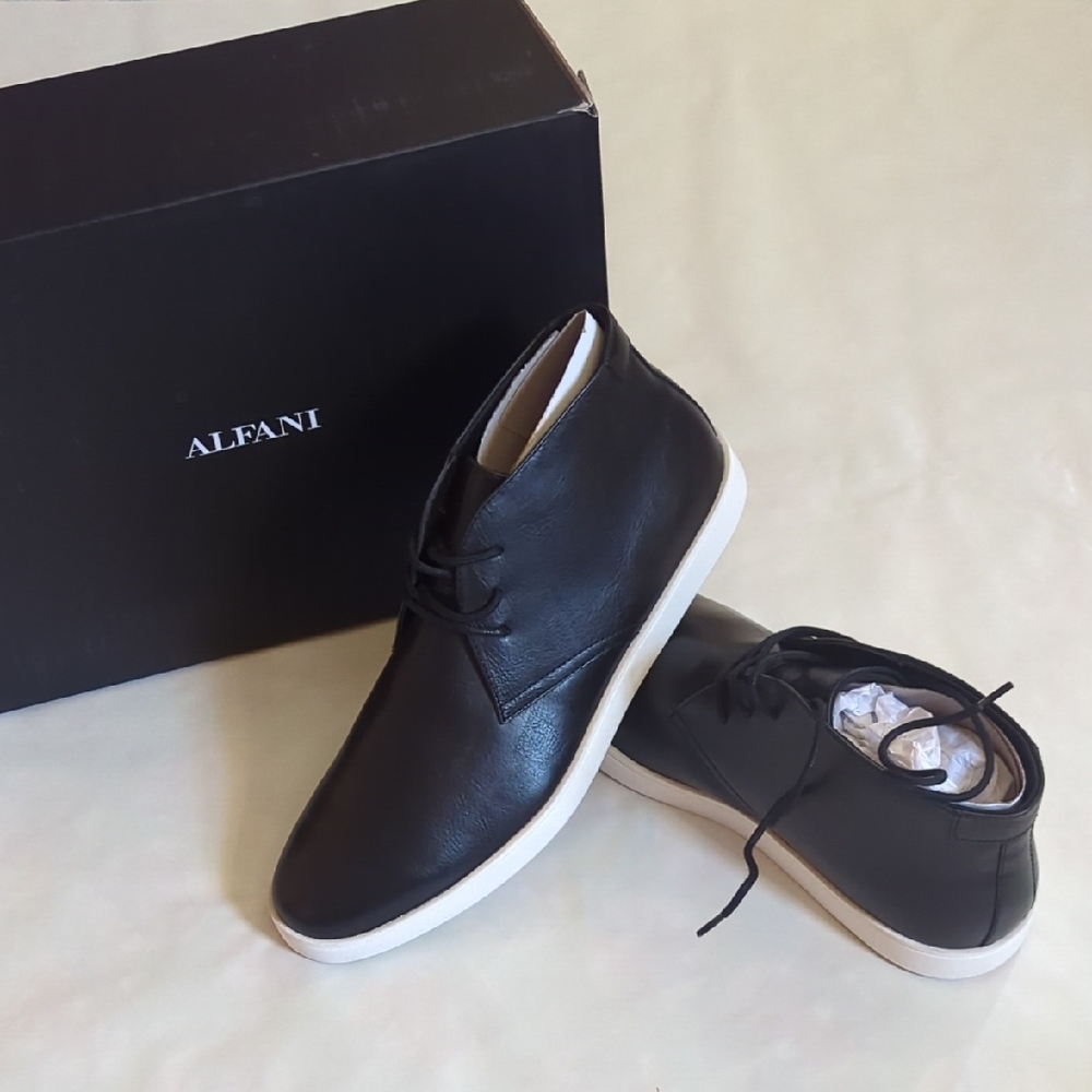 Men's Alfani Barret Black Leather Look Chukka Boot Size 10.5 Never Worn